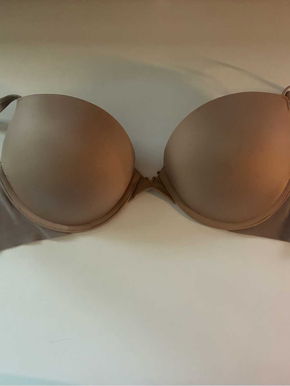 VS Love Cloud Nude Push-up Bra 32DD